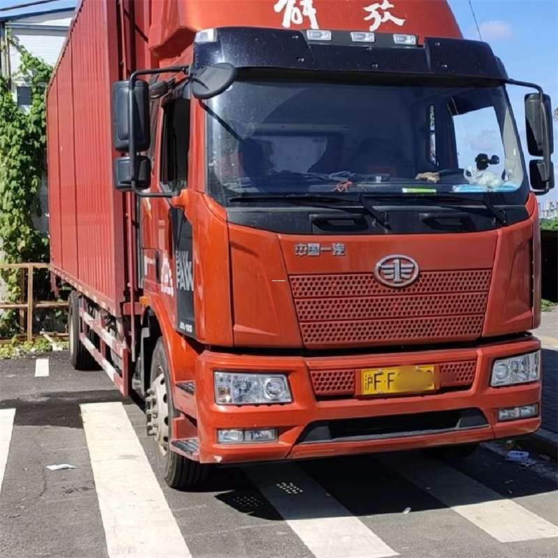 道里区罗平县进仓物流：专线直达的多元货运之旅